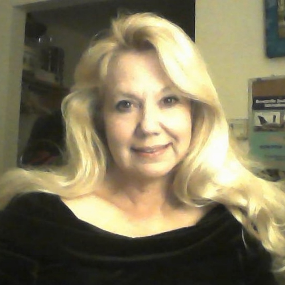 Meet your Posher, Carol